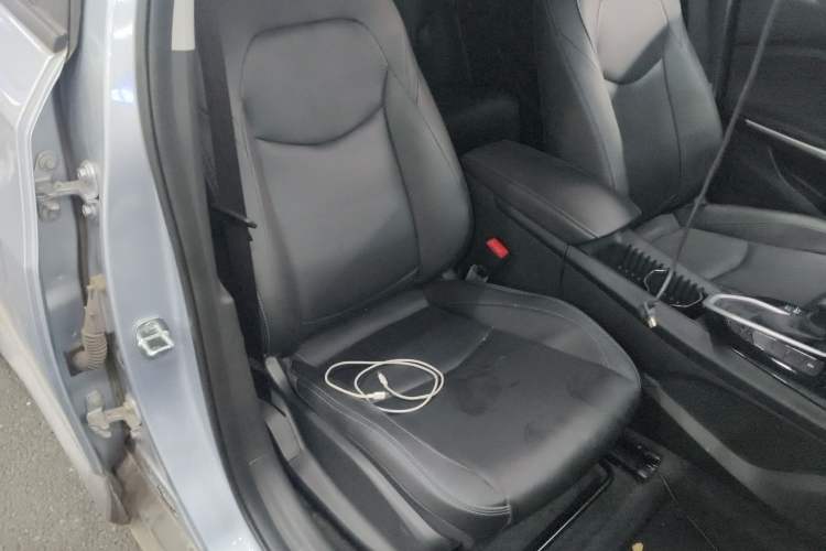 Used Chevrolet Menlo 2022 Star Enjoyment Edition Plus Right Front Seat