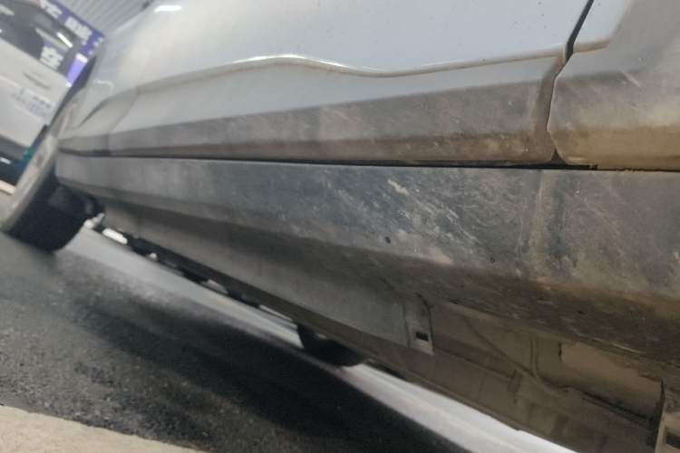 Used Chevrolet Menlo 2022 Star Enjoyment Edition Plus Right Side Sill