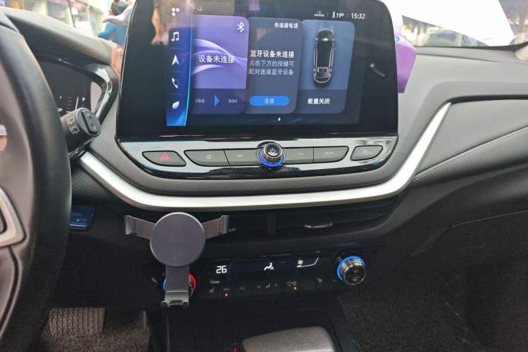 Used Chevrolet Menlo 2022 Starry Edition Audio And AC Panel