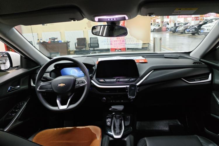 Used Chevrolet Menlo 2022 Star Enjoyment Edition Plus Center Console