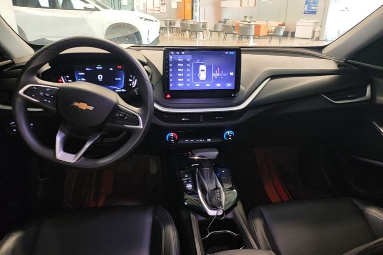 Used Chevrolet Menlo 2022 Star Enjoyment Edition Center Console