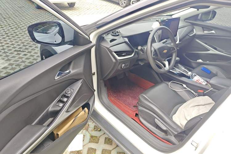 Used Chevrolet Menlo 2022 Star Enjoyment Edition Driver Seat
