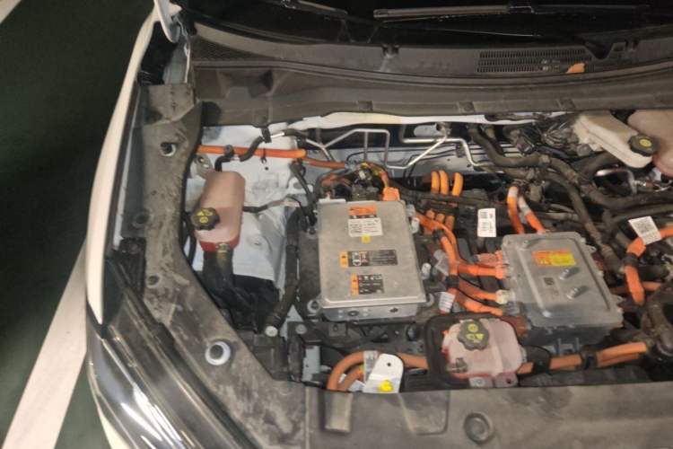Used Chevrolet Menlo 2022 Starry Edition Engine Bay Right