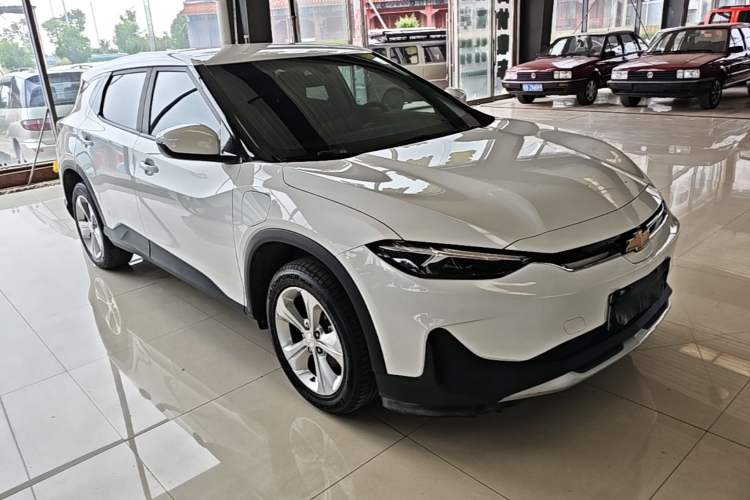 Used Chevrolet Menlo 2022 Star Enjoyment Edition Plus Front Right 45 Deg