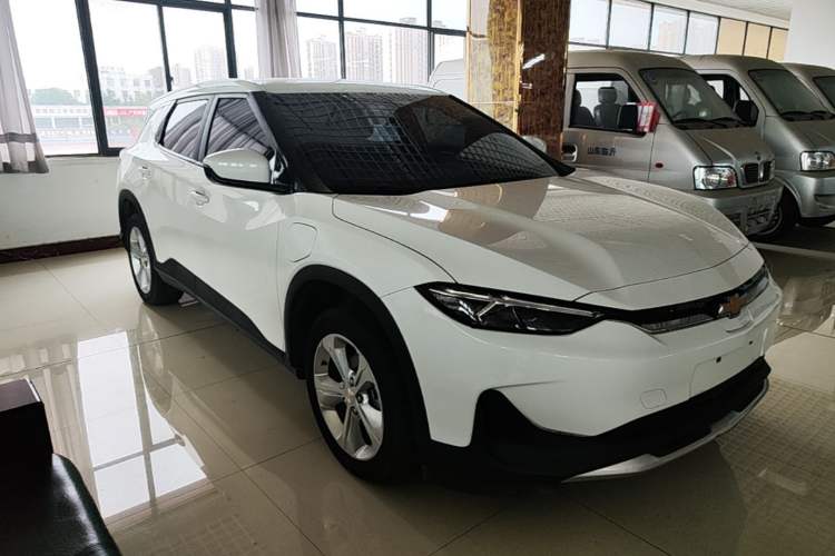 Used Chevrolet Menlo 2022 Star Enjoyment Edition Plus Front Right 45 Deg