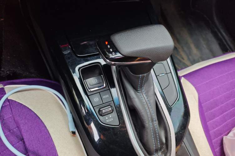 Used Chevrolet Menlo 2022 Star Enjoyment Edition Gear Lever