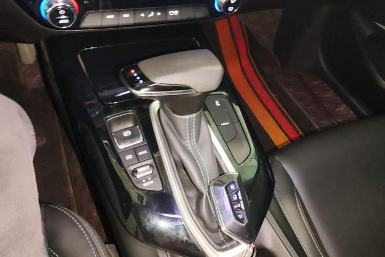 Used Chevrolet Menlo 2022 Star Enjoyment Edition Gear Lever