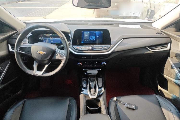 Used Chevrolet Menlo 2022 Star Enjoyment Edition Plus Interior 2