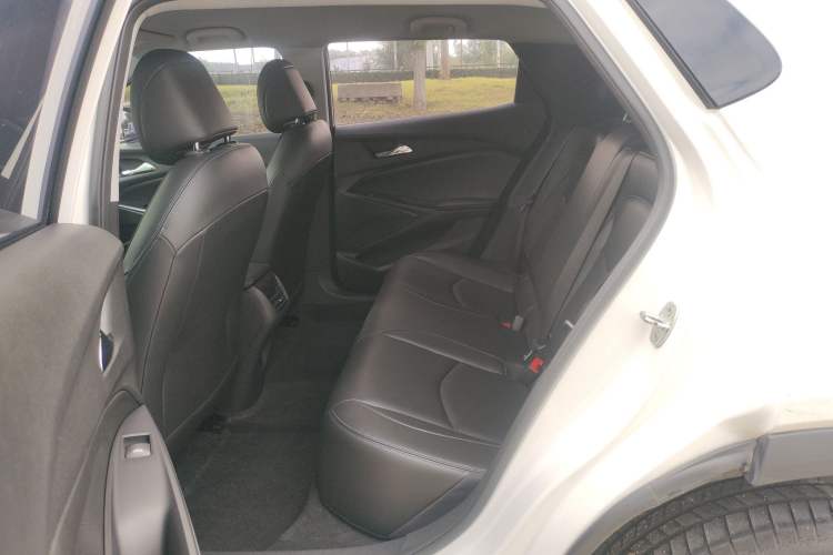 Used Chevrolet Menlo 2022 Star Enjoyment Edition Interior 4