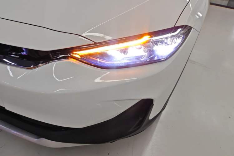 Used Chevrolet Menlo 2022 Star Enjoyment Edition Plus Left Front Headlight