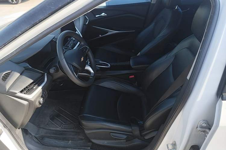 Used Chevrolet Menlo 2022 Star Enjoyment Edition Plus Left Front Seat
