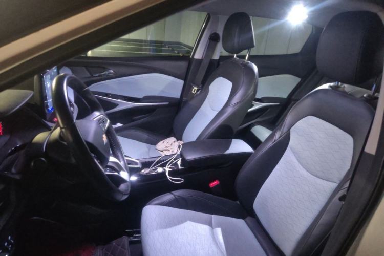 Used Chevrolet Menlo 2022 Starry Edition Left Front Seat