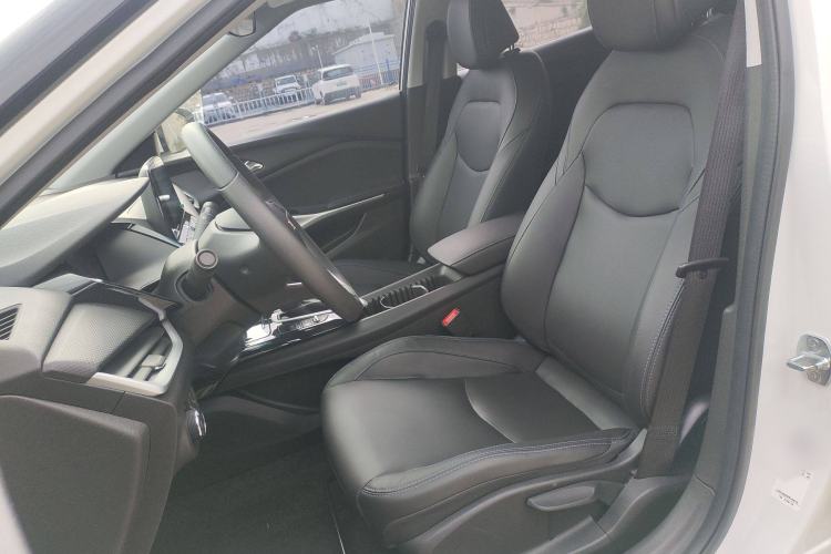 Used Chevrolet Menlo 2022 Star Enjoyment Edition Left Front Seat