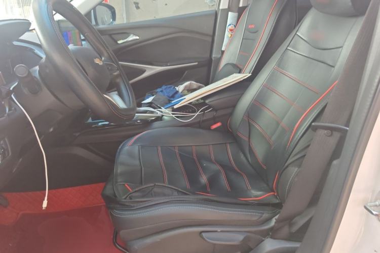 Used Chevrolet Menlo 2022 Star Enjoyment Edition Left Front Seat