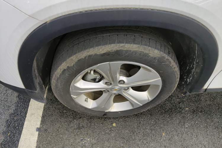 Used Chevrolet Menlo 2022 Star Enjoyment Edition Plus Left Front Wheel Hub