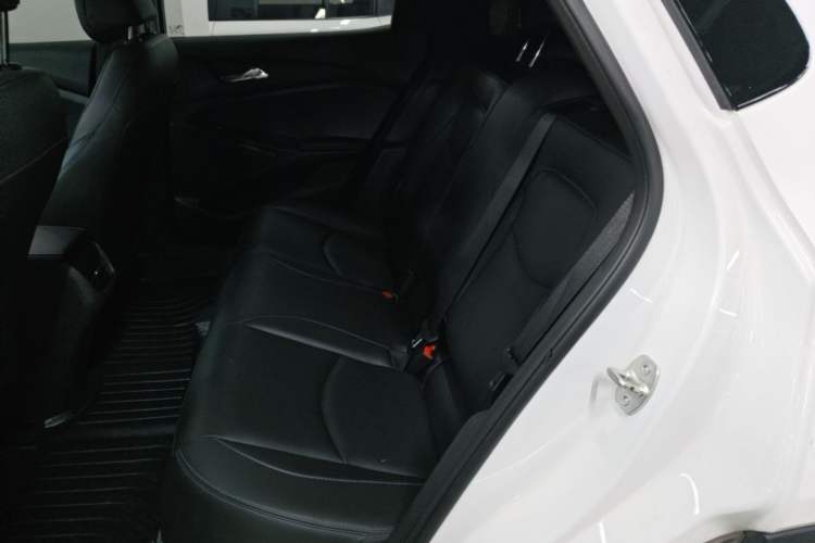 Used Chevrolet Menlo 2022 Star Enjoyment Edition Plus Left Rear Seat