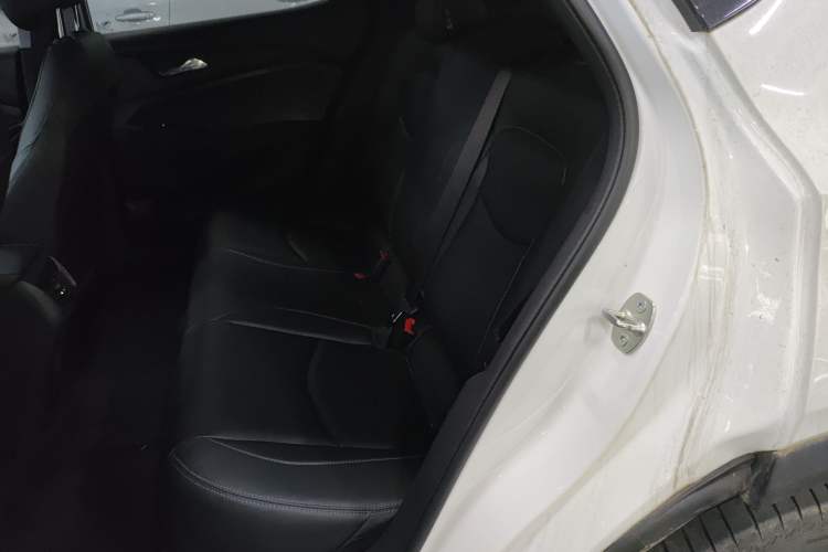 Used Chevrolet Menlo 2022 Star Enjoyment Edition Plus Left Rear Seat