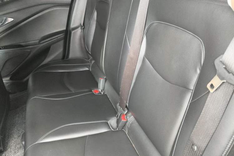 Used Chevrolet Menlo 2022 Star Enjoyment Edition Plus Left Rear Seat