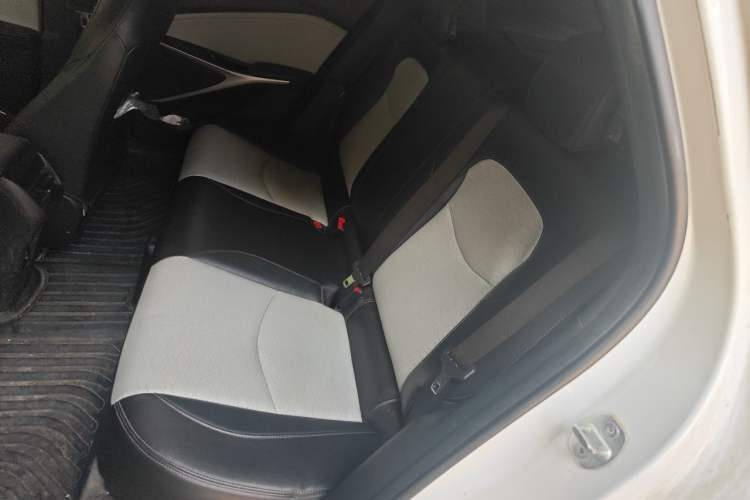 Used Chevrolet Menlo 2022 Mickey Kung Fu Edition Left Rear Seat