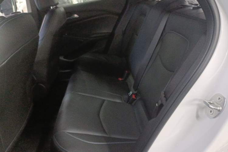 Used Chevrolet Menlo 2022 Star Enjoyment Edition Plus Left Rear Seat