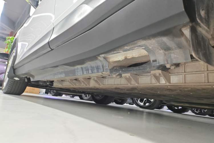 Used Chevrolet Menlo 2022 Star Enjoyment Edition Plus Left Side Sill