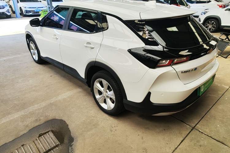 Used Chevrolet Menlo 2022 Star Enjoyment Edition Rear Left 45 Deg