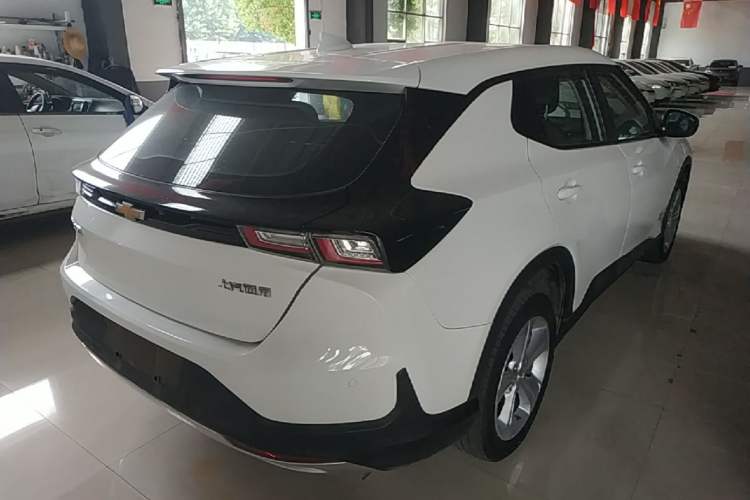 Used Chevrolet Menlo 2022 Star Enjoyment Edition Plus Rear Right 45 Deg