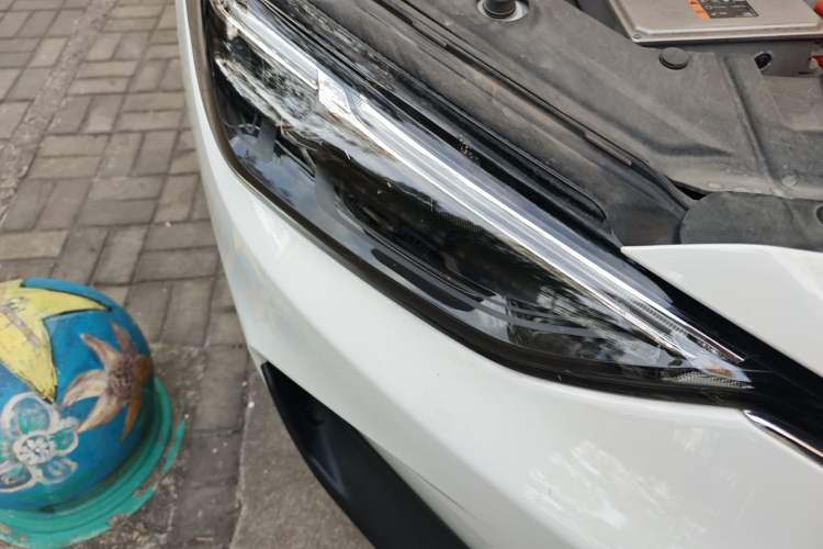 Used Chevrolet Menlo 2022 Starry Edition Right Front Headlight