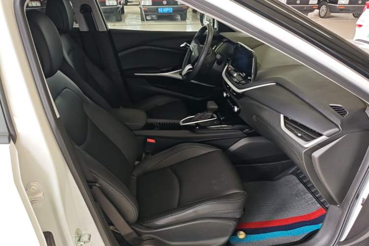 Used Chevrolet Menlo 2022 Star Enjoyment Edition Plus Right Front Seat