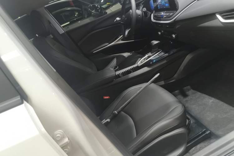 Used Chevrolet Menlo 2022 Star Enjoyment Edition Plus Right Front Seat