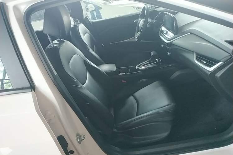 Used Chevrolet Menlo 2022 Star Enjoyment Edition Plus Right Front Seat