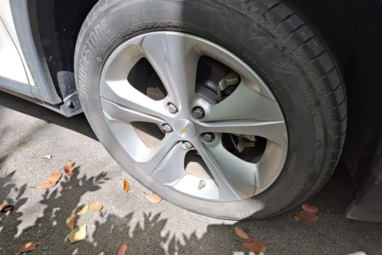 Used Chevrolet Menlo 2022 Star Enjoyment Edition Plus Right Front Wheel Hub