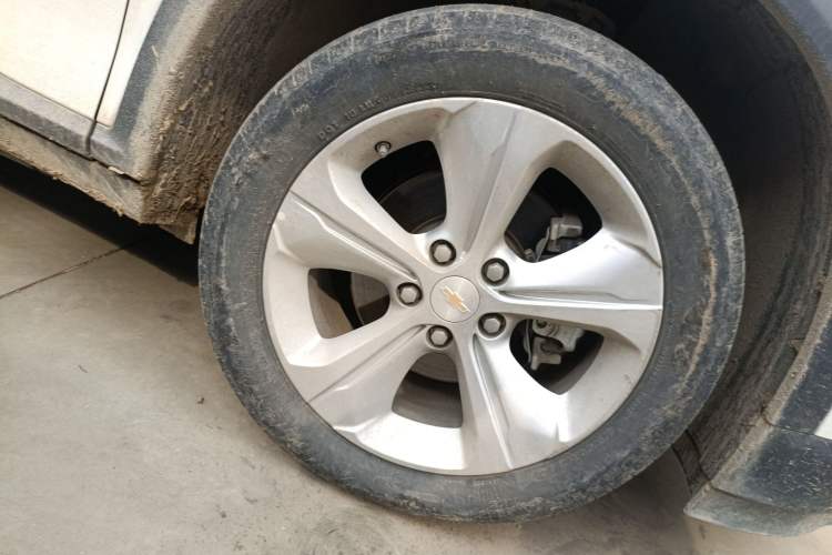 Used Chevrolet Menlo 2022 Star Enjoyment Edition Plus Right Front Wheel Hub