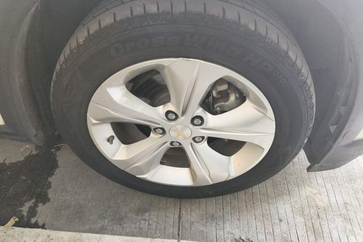 Used Chevrolet Menlo 2022 Star Enjoyment Edition Plus Right Front Wheel Hub
