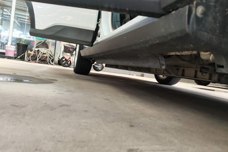 Used Chevrolet Menlo 2022 Star Enjoyment Edition Right Side Sill