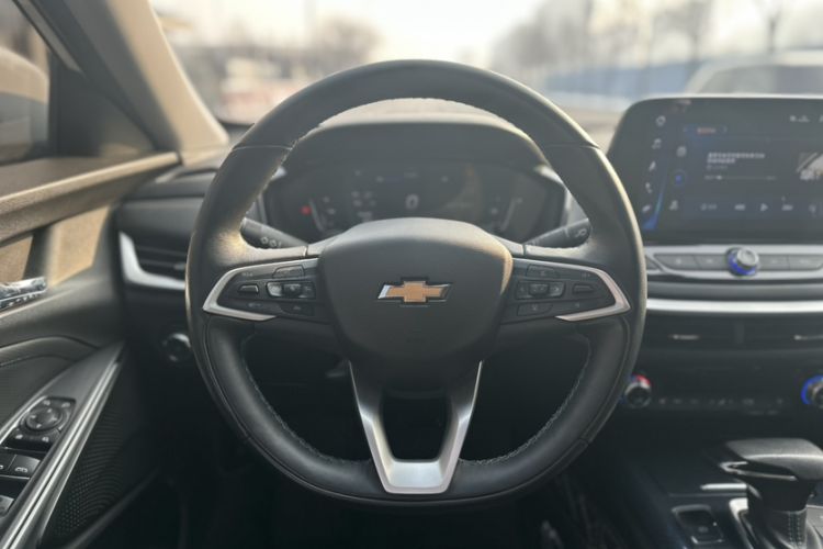 Used Chevrolet Menlo 2022 Starry Edition Steering Wheel