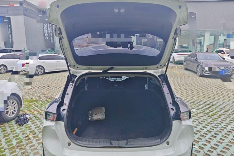 Used Chevrolet Menlo 2022 Star Enjoyment Edition Trunk