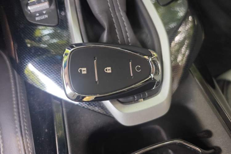Used Chevrolet Menlo 2022 Mickey Kung Fu Edition Vehicle Key