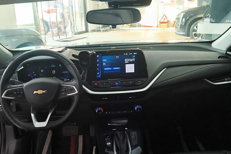 Used Chevrolet Menlo 2023 Starry Edition Interior 2