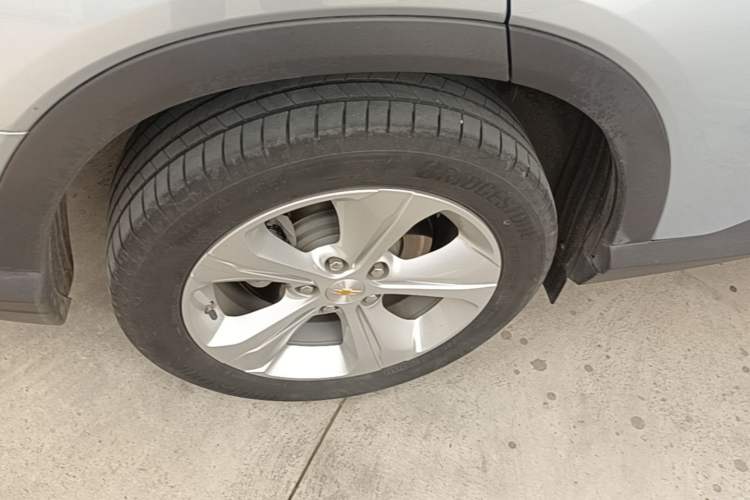 Used Chevrolet Menlo 2023 Star Enjoyment Version Plus Right Rear Wheel Hub