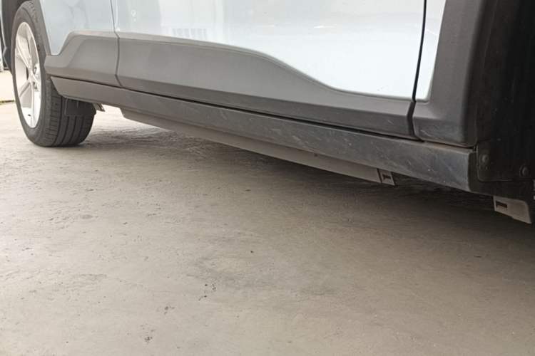 Used Chevrolet Menlo 2023 Star Enjoyment Version Plus Right Side Sill