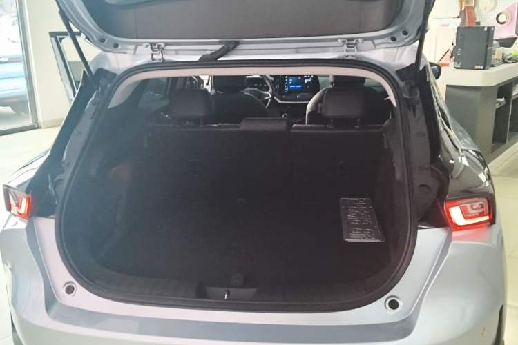 Used Chevrolet Menlo 2023 Starry Edition Trunk