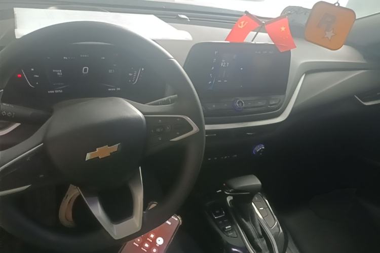 Used Chevrolet Menlo 2023 Star Enjoy Edition Center Console