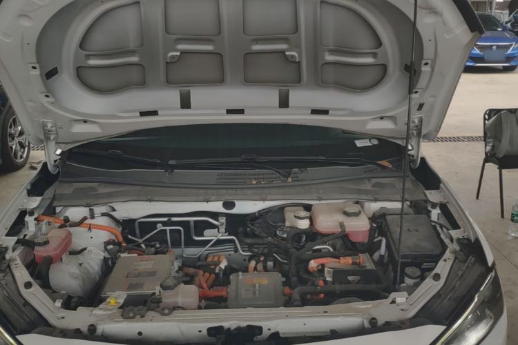 Used Chevrolet Menlo 2023 Star Enjoyment Version Plus Engine Bay