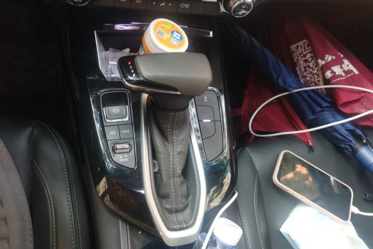 Used Chevrolet Menlo 2023 Star Enjoyment Version Plus Gear Lever