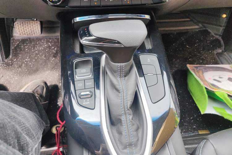 Used Chevrolet Menlo 2023 Star Enjoyment Version Plus Gear Lever