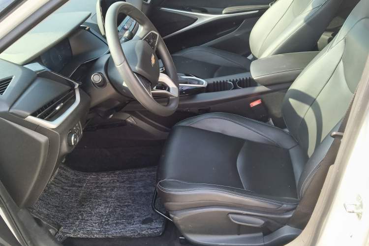 Used Chevrolet Menlo 2023 Star Enjoy Edition Left Front Seat