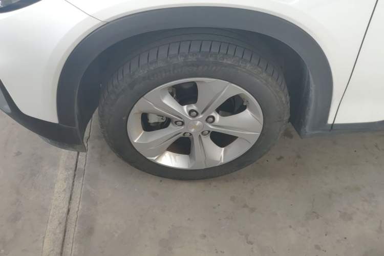 Used Chevrolet Menlo 2023 Star Enjoyment Version Plus Left Front Wheel Hub