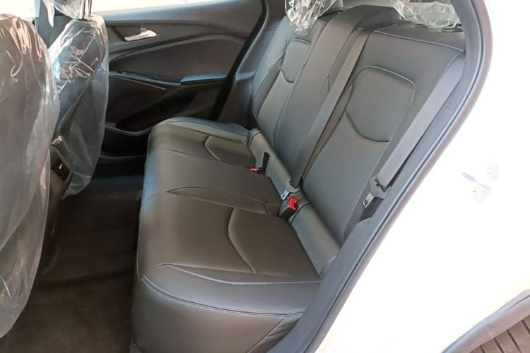 Used Chevrolet Menlo 2023 Starry Edition Left Rear Seat