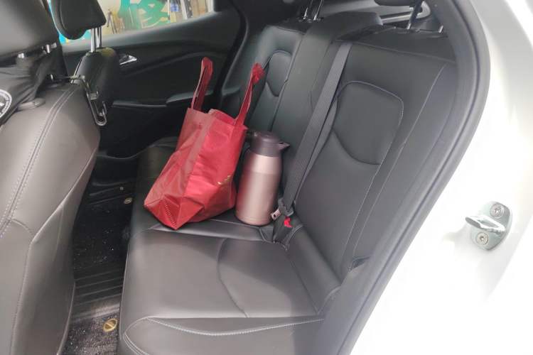 Used Chevrolet Menlo 2023 Star Enjoyment Version Plus Left Rear Seat